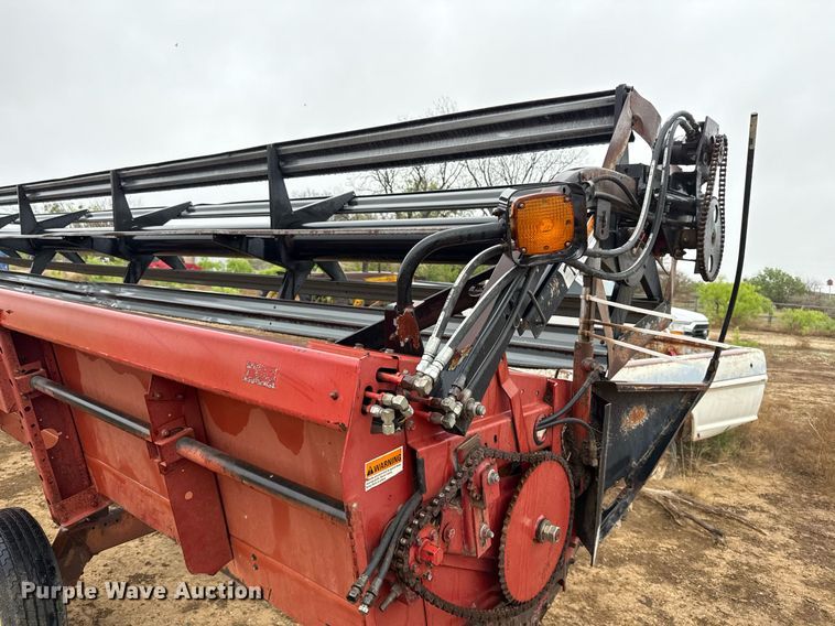 image for item EJ3606 1995 Case 1010 rigid head