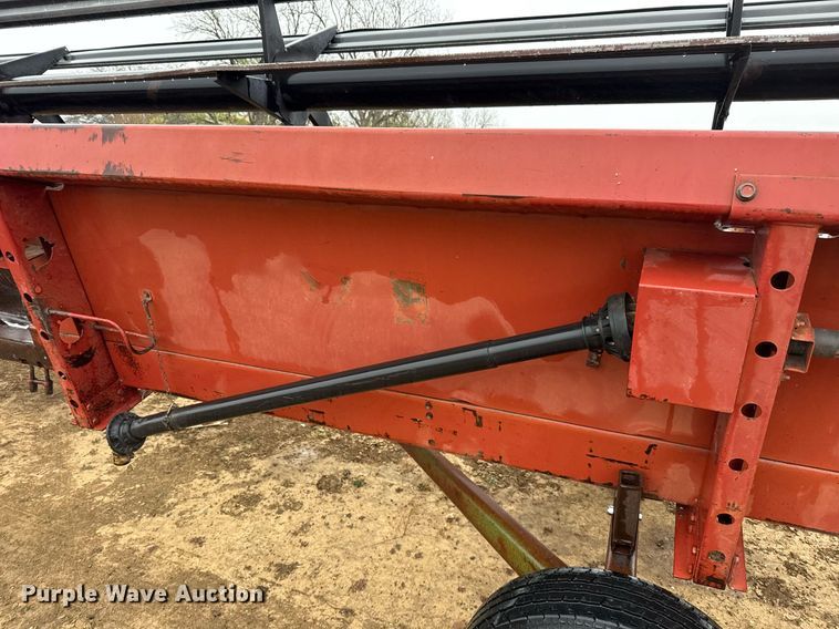 image for item EJ3606 1995 Case 1010 rigid head