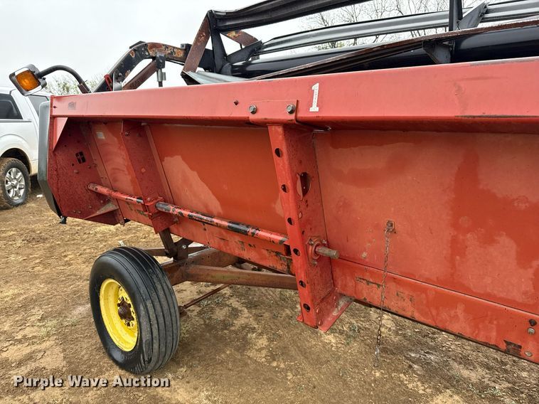 image for item EJ3606 1995 Case 1010 rigid head