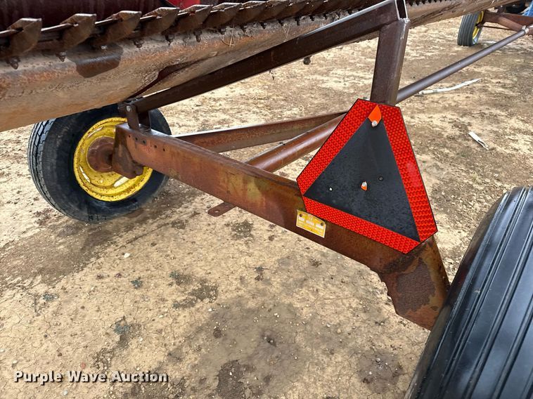 image for item EJ3606 1995 Case 1010 rigid head