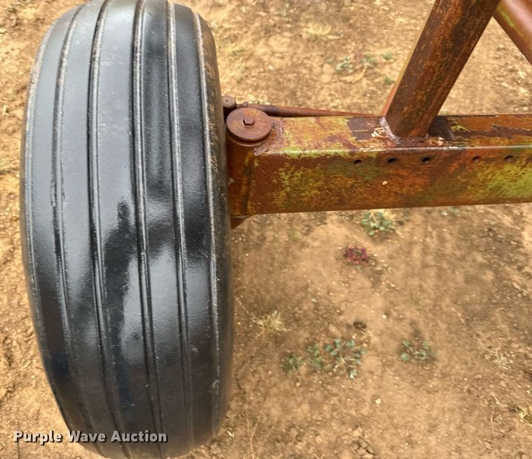 image for item EJ3606 1995 Case 1010 rigid head