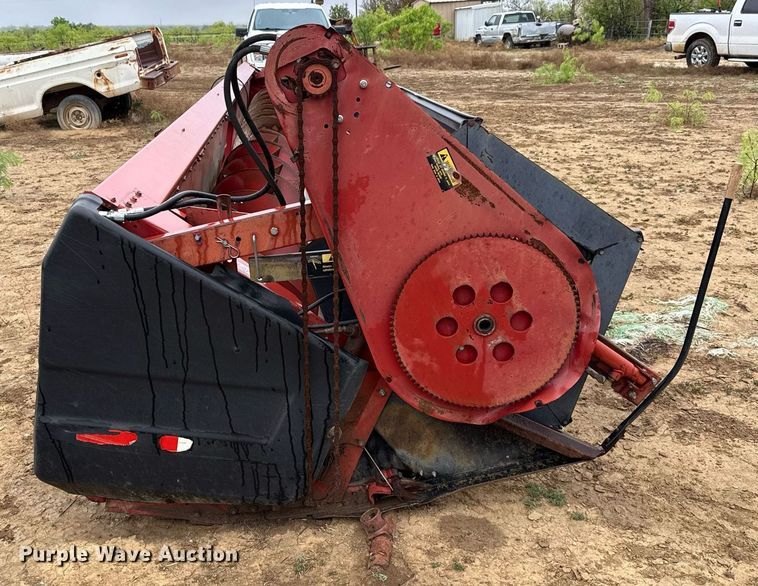 image for item EJ3607 1992 Case 1010 rigid head