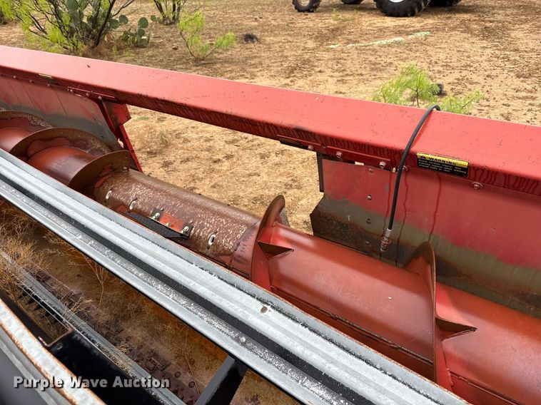 image for item EJ3607 1992 Case 1010 rigid head