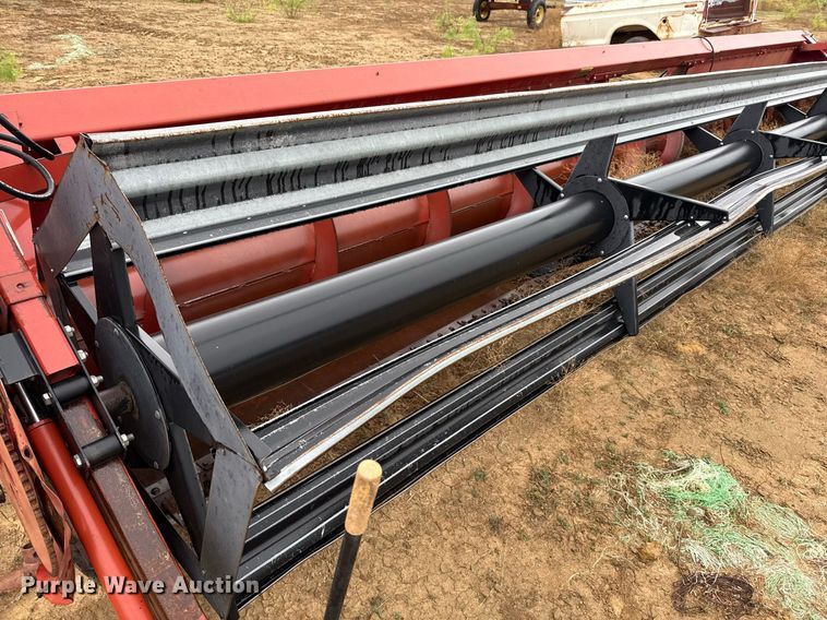 image for item EJ3607 1992 Case 1010 rigid head