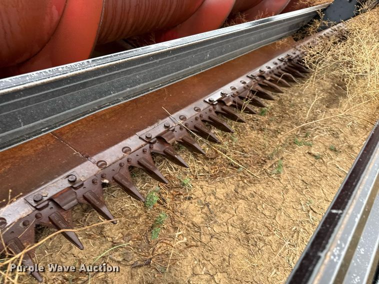 image for item EJ3607 1992 Case 1010 rigid head