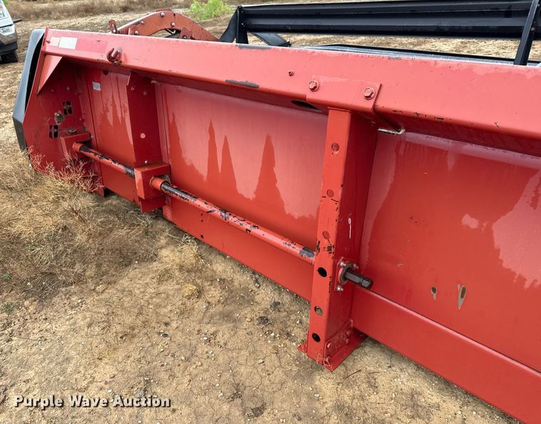 image for item EJ3607 1992 Case 1010 rigid head