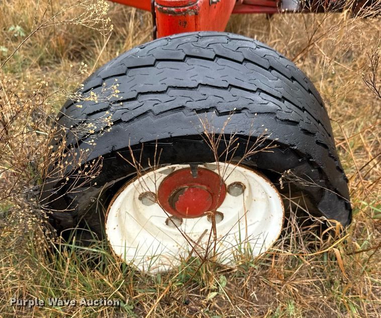 image for item EJ3607 1992 Case 1010 rigid head