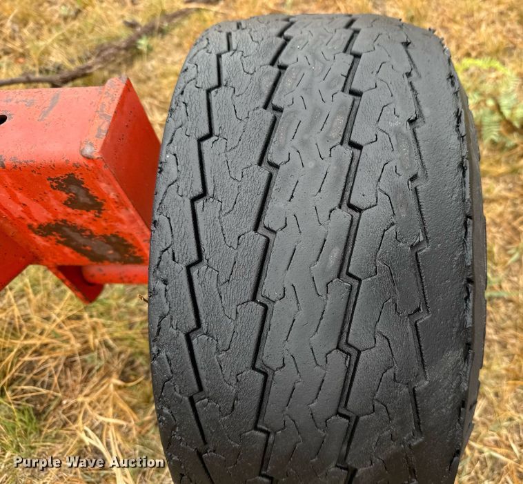 image for item EJ3607 1992 Case 1010 rigid head