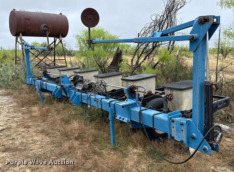 image for item EJ3609 Kinze planter