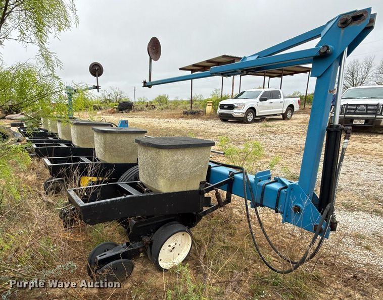 image for item EJ3609 Kinze planter