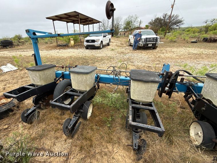 image for item EJ3609 Kinze planter