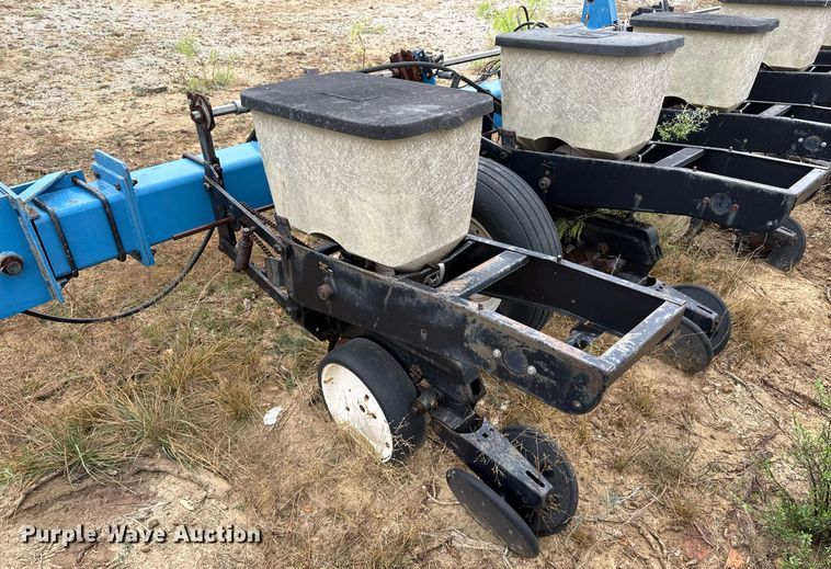 image for item EJ3609 Kinze planter