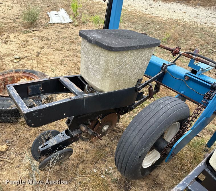 image for item EJ3609 Kinze planter