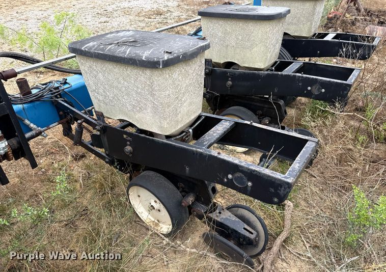 image for item EJ3609 Kinze planter