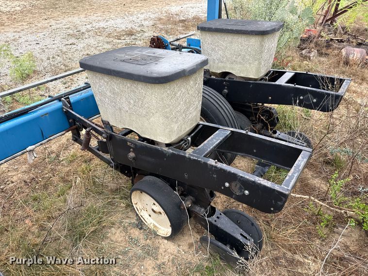 image for item EJ3609 Kinze planter