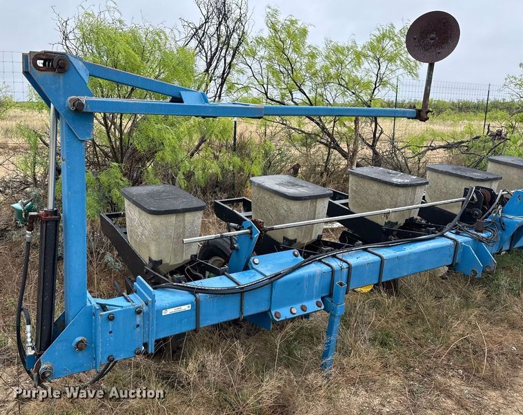 image for item EJ3609 Kinze planter