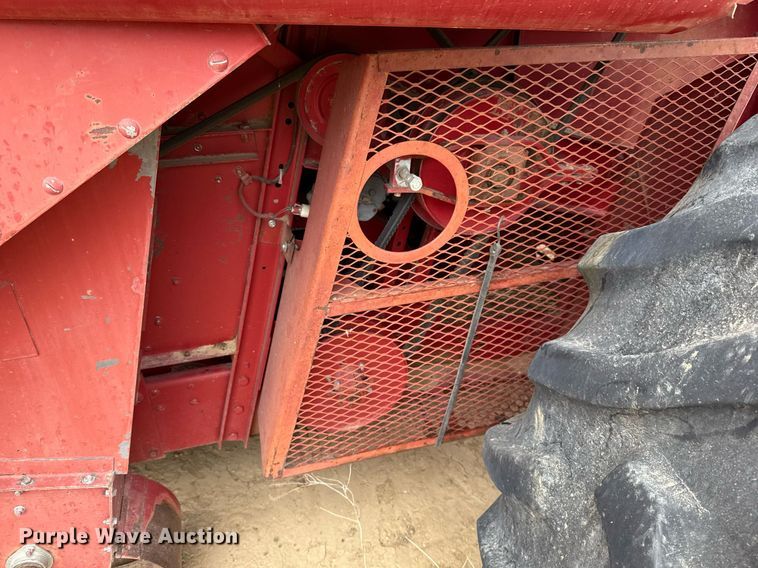 image for item EJ3610 1988 Case IH 1680 Axial-Flow combine