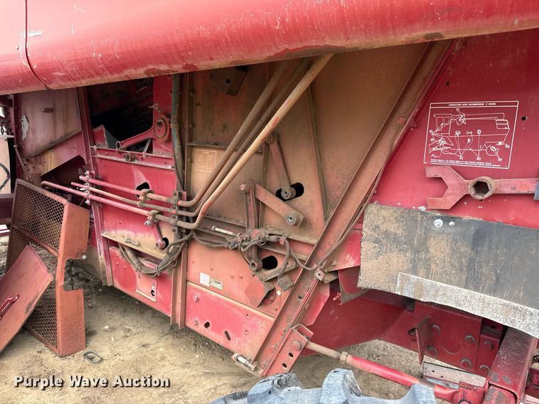 image for item EJ3610 1988 Case IH 1680 Axial-Flow combine