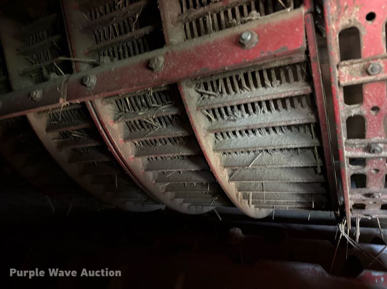 image for item EJ3610 1988 Case IH 1680 Axial-Flow combine