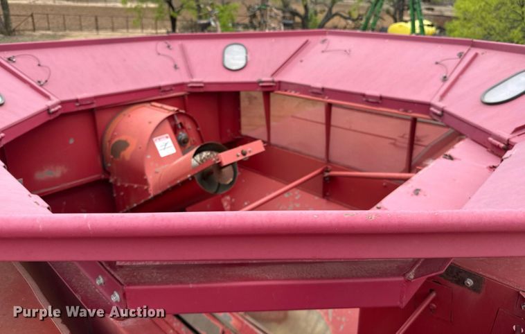 image for item EJ3610 1988 Case IH 1680 Axial-Flow combine