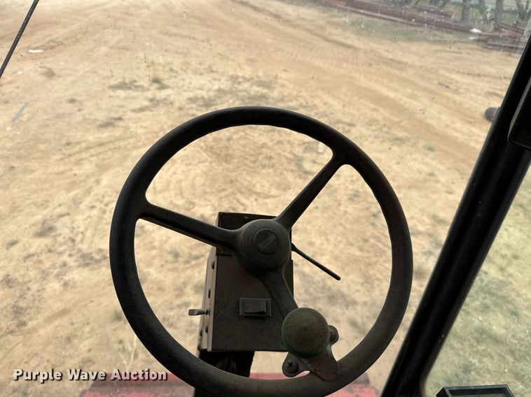 image for item EJ3610 1988 Case IH 1680 Axial-Flow combine