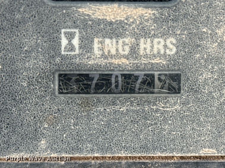 image for item EJ3610 1988 Case IH 1680 Axial-Flow combine