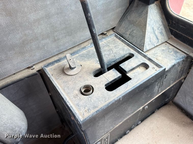 image for item EJ3610 1988 Case IH 1680 Axial-Flow combine