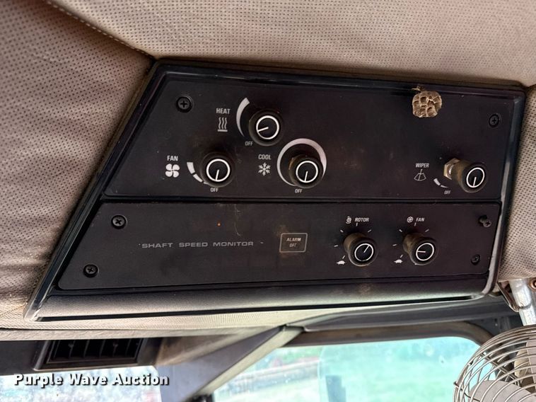 image for item EJ3610 1988 Case IH 1680 Axial-Flow combine