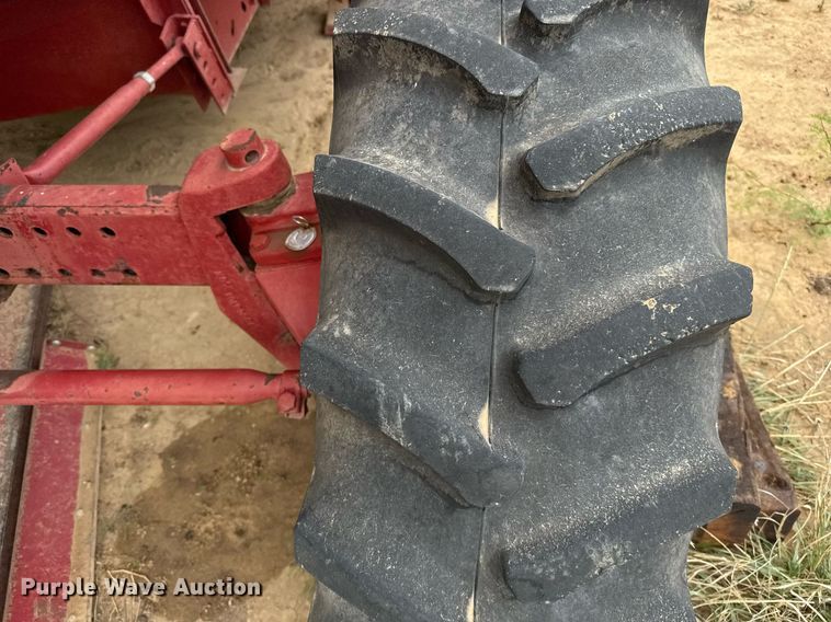 image for item EJ3610 1988 Case IH 1680 Axial-Flow combine