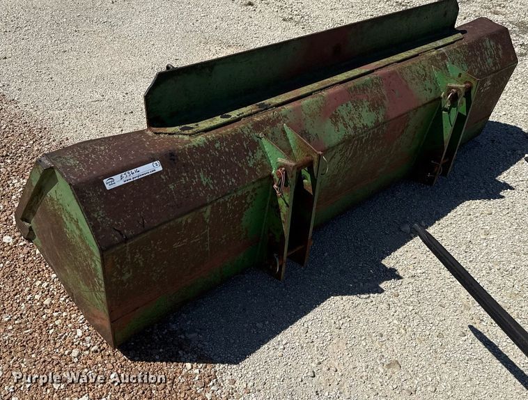 image for item EJ3616 John Deere 158 loader