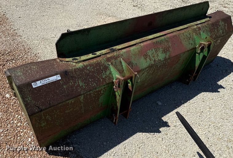 image for item EJ3616 John Deere 158 loader