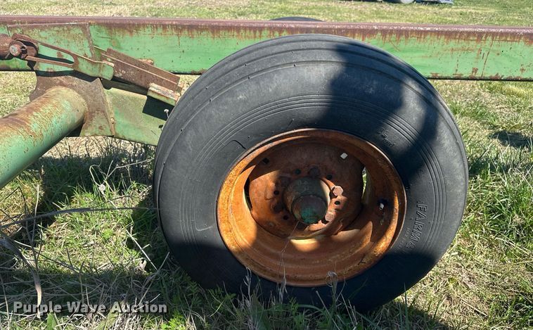 image for item EJ8339 John Deere 220 tandem disk