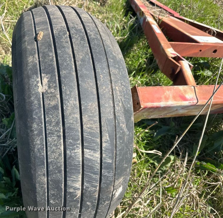 image for item EJ8340 Clark Quality NH3 tank running gear