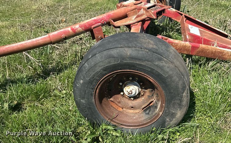 image for item EJ8340 Clark Quality NH3 tank running gear