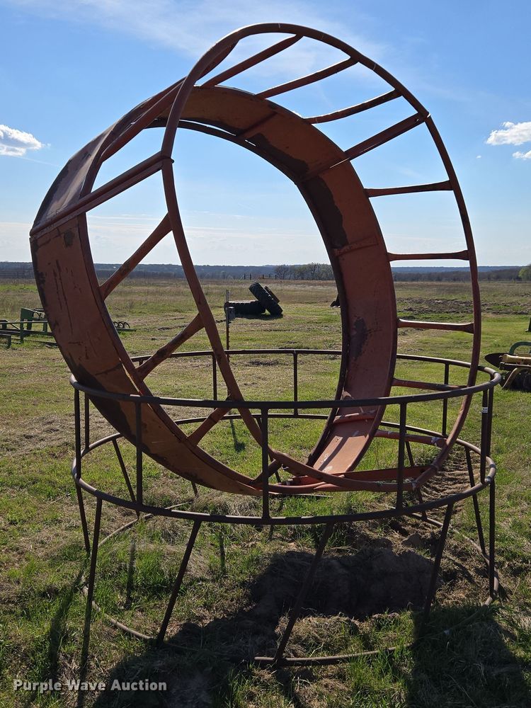 image for item EJ8351 (2) bale feeders