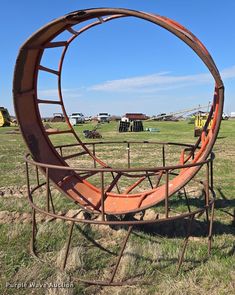 image for item EJ8351 (2) bale feeders