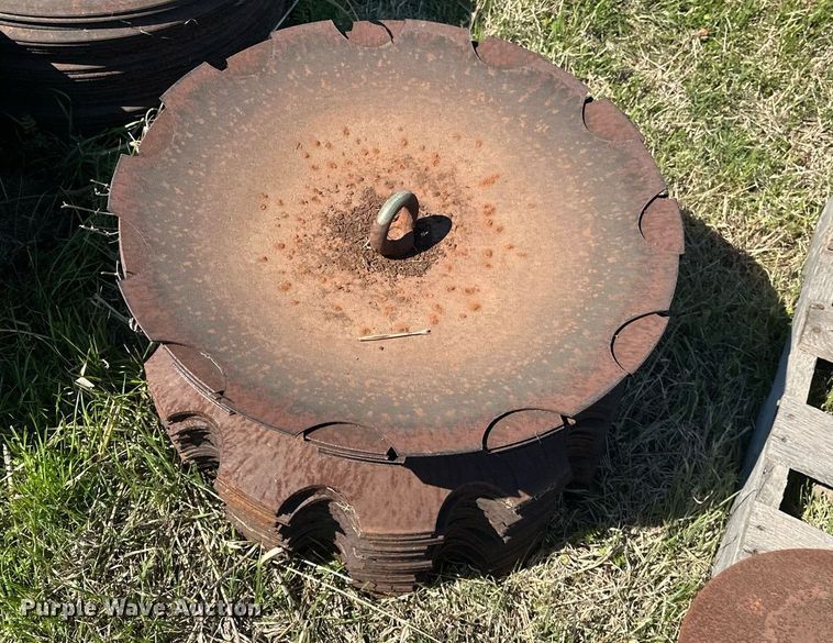 image for item EJ8354 Approximately 200 disks