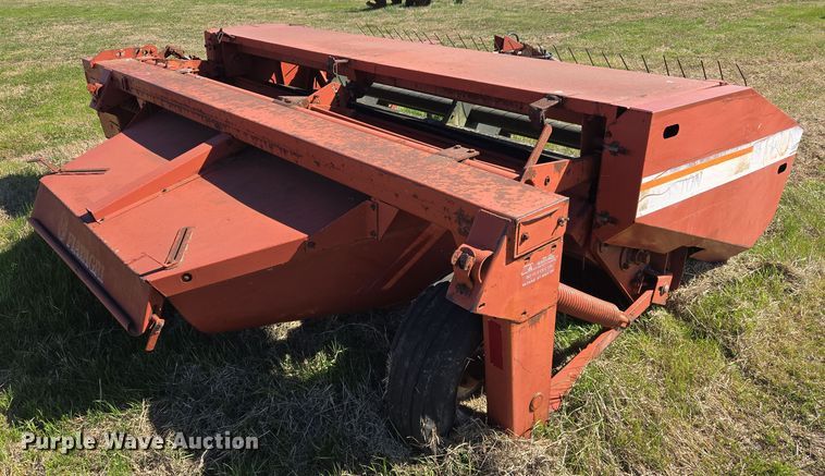 image for item EJ8362 Hesston 1120 swather / windrower