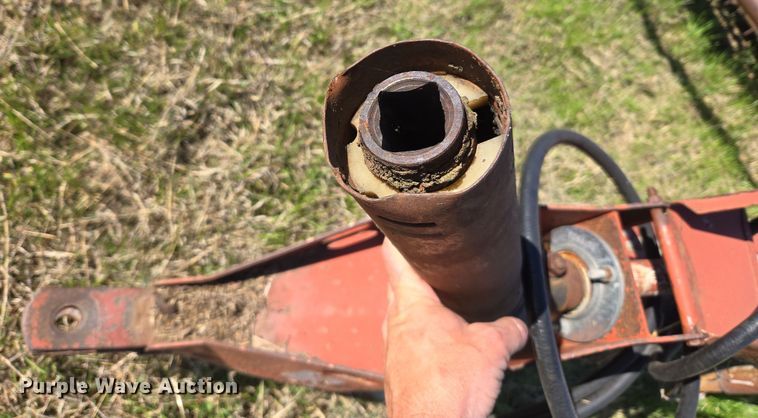 image for item EJ8362 Hesston 1120 swather / windrower