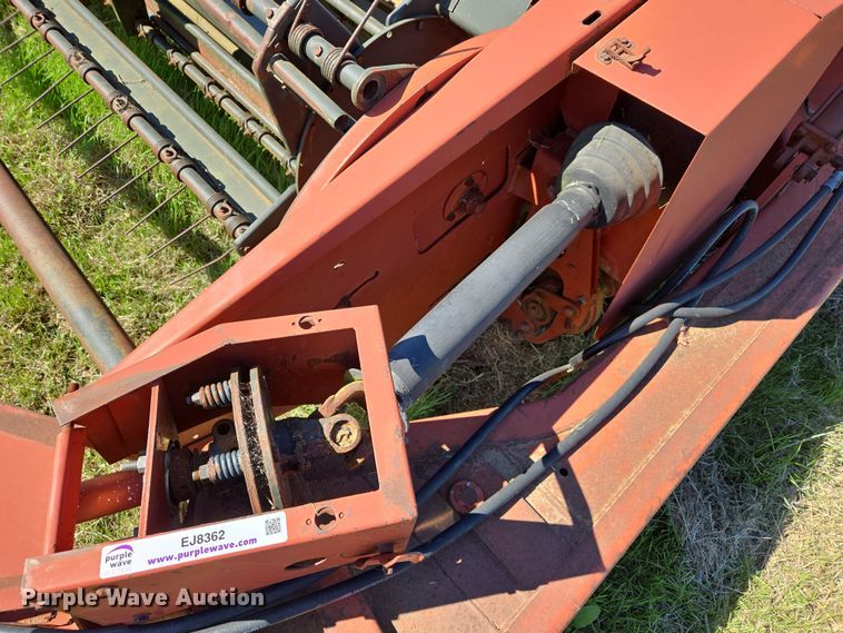 image for item EJ8362 Hesston 1120 swather / windrower