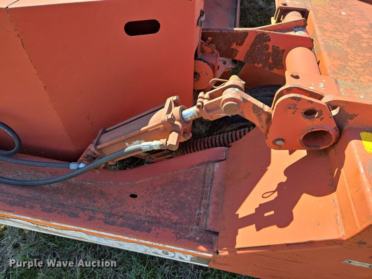 image for item EJ8362 Hesston 1120 swather / windrower