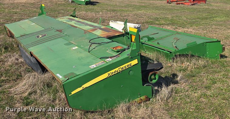 image for item EJ8365 John Deere 995 windrower header