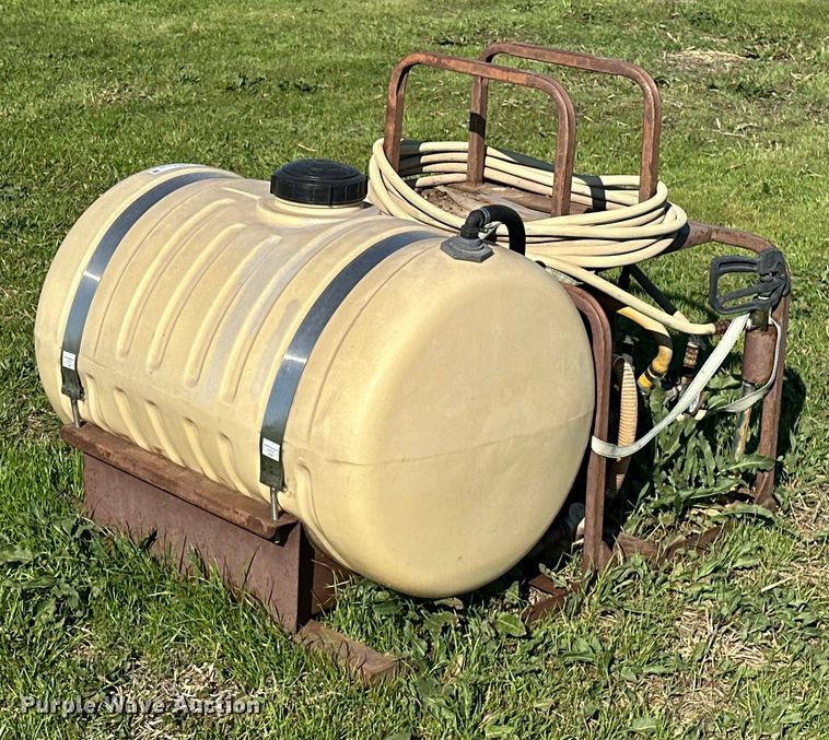 image for item EJ8374 Turf sprayer