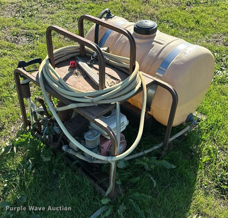 image for item EJ8374 Turf sprayer