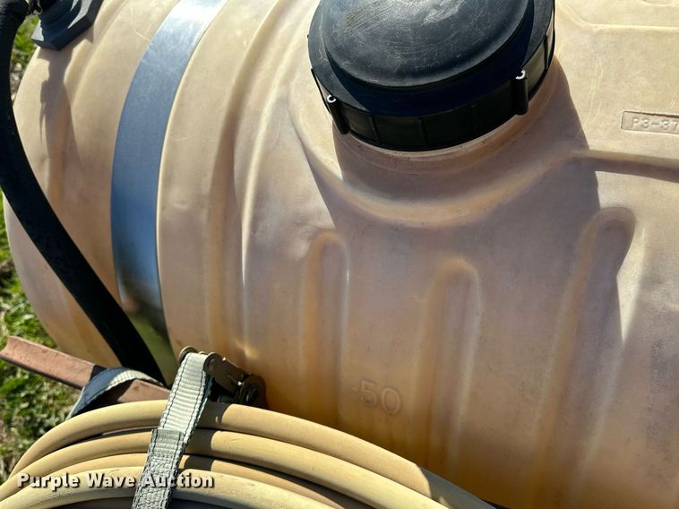 image for item EJ8374 Turf sprayer