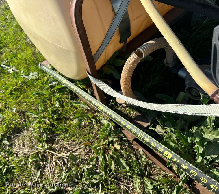 image for item EJ8374 Turf sprayer