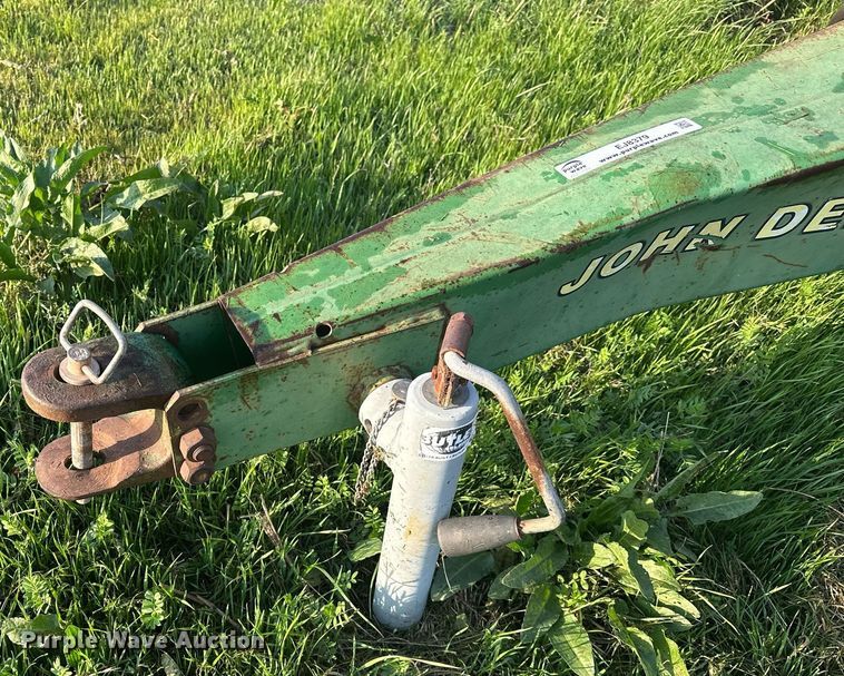 image for item EJ8379 John Deere 7200 MaxEmerge 2 no-till planter