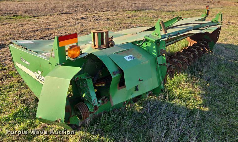 image for item EJ8384 John Deere 995 windrower head