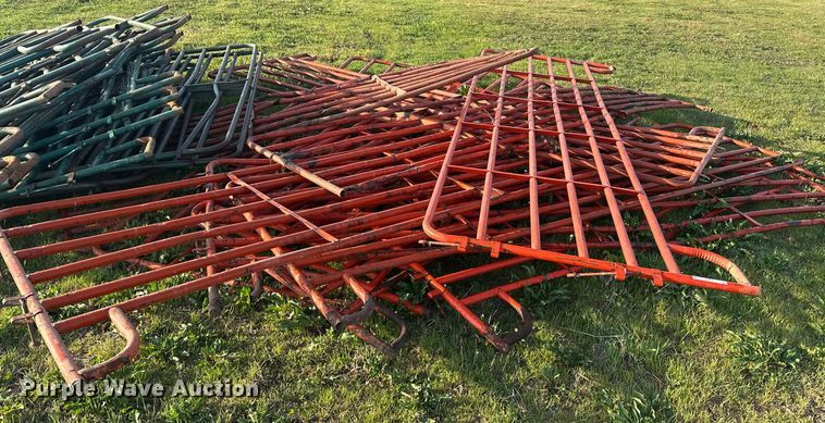 image for item EJ8391 Approximately (32) gates