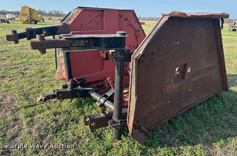 image for item EJ8394 Brush Hog 2615L1 batwing rotary mower